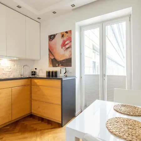 Urban Chic - Center - Cozy - Zurawia Apartment Warsaw