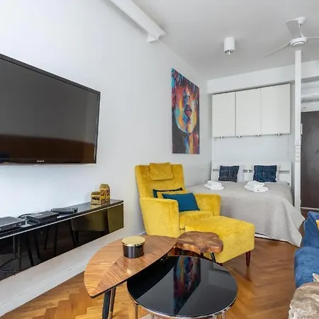 Urban Chic - Center - Cozy - Zurawia