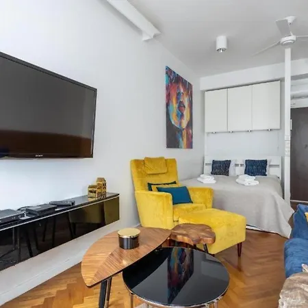 Urban - Great Location - Center - Zurawia