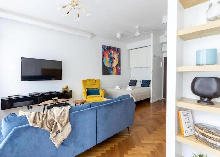 Apartment Urban - Great Location - Center - Zurawia